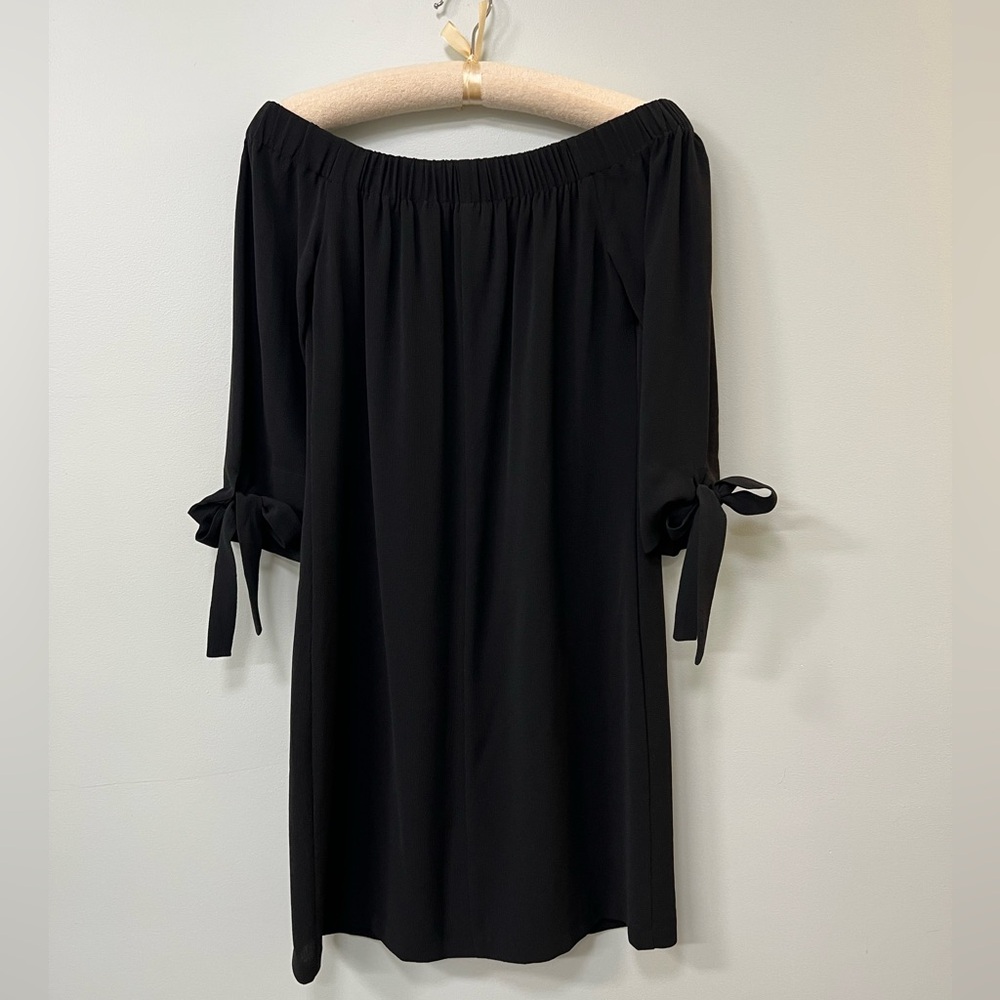 Vince Camuto Black mini dress